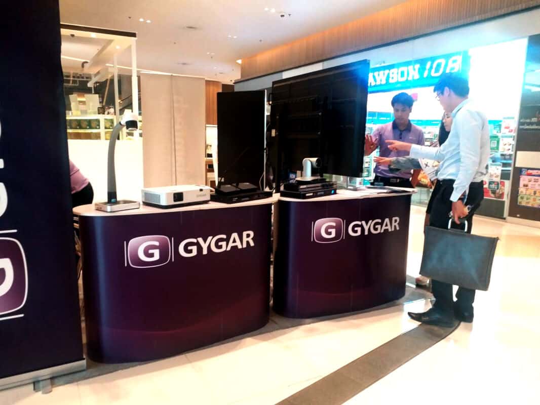 GYGAR opening a booth showing smart innovations at the CW Tower building. 8