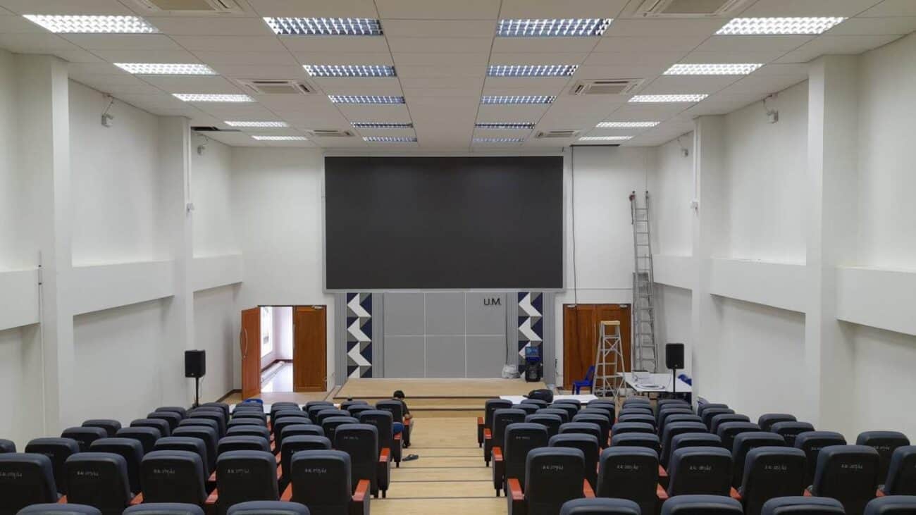 ล่องใต้…บายดีหม้าย อีกหนึ่งงานติดตั้ง LED Wall ในหอประชุม โรงเรียน อำมาตย์ 9