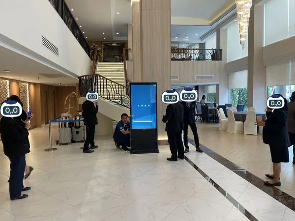 ส่งมอบ Digital Signage รุ่น BAT-55-A(4K) จำนวน 4 เครื่อง 3