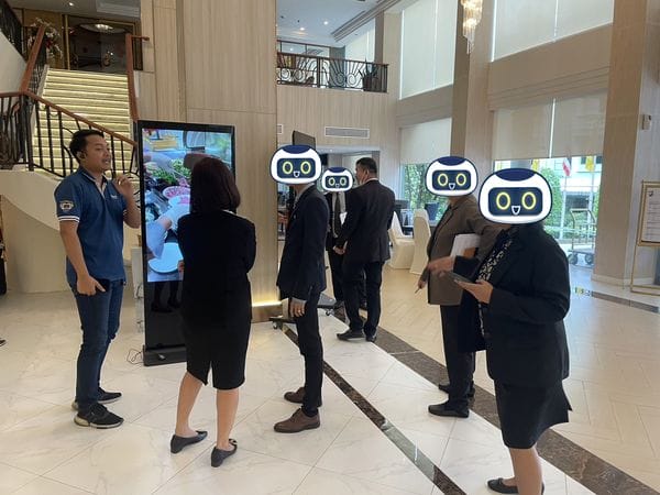 ส่งมอบ Digital Signage รุ่น BAT-55-A(4K) จำนวน 4 เครื่อง 2